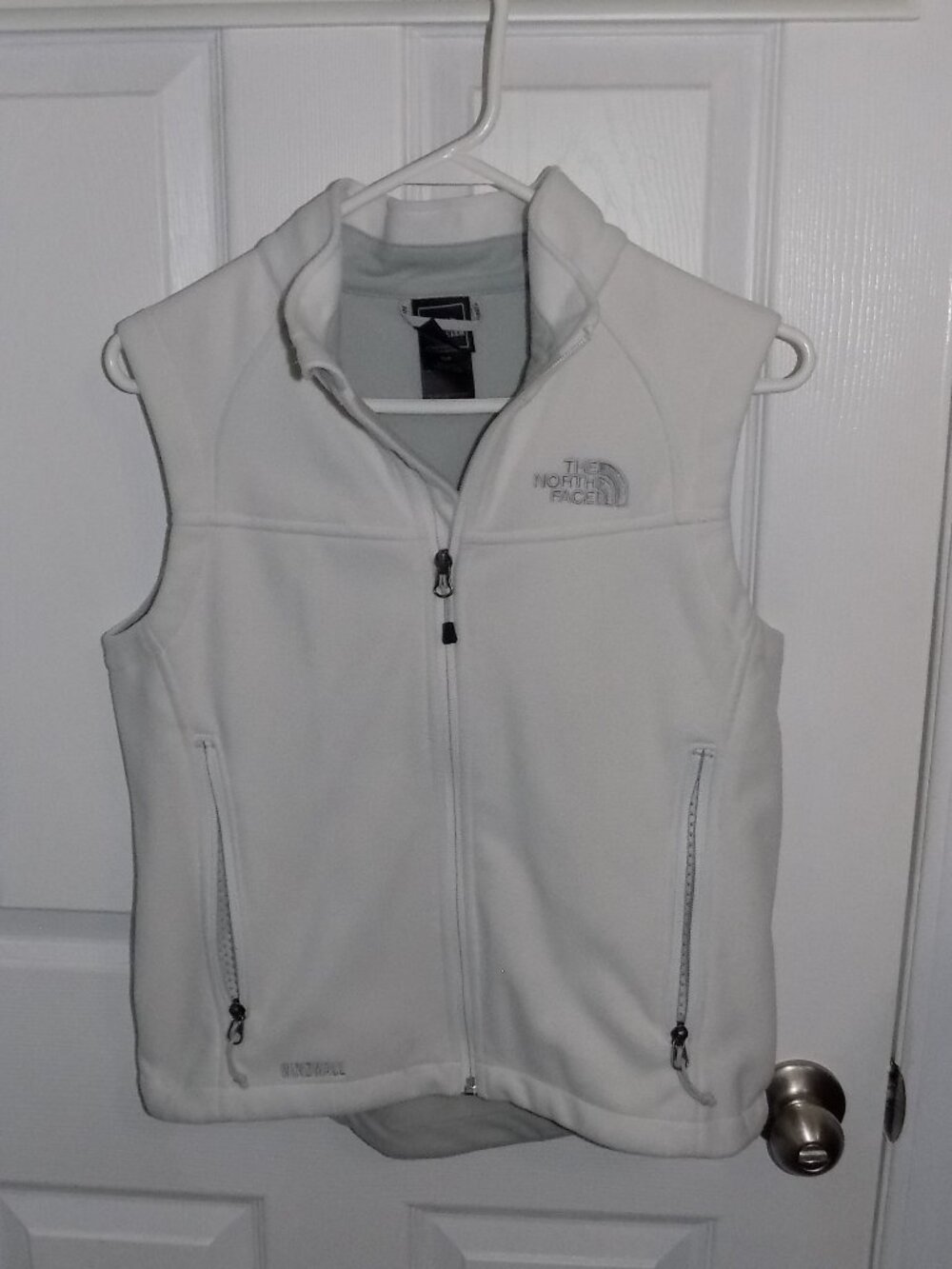 Women's The North Face Windwall White Fleece Vest Size Small, Used, Excellent